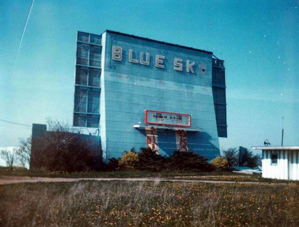 Blue Sky Drive-In Theatre - Fantastic Old Pic From Harry Mohney And Curt Peterson